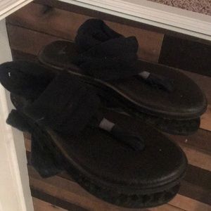 Black sanuk sandals
